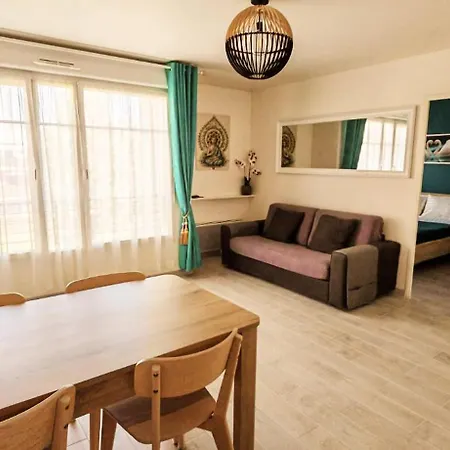 Magnolia 40m2, Parking Et Wifi Gratuit *