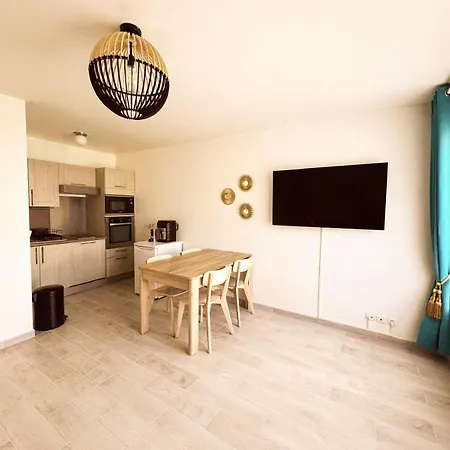 Magnolia 40m2, Parking Et Wifi Gratuit Apartment